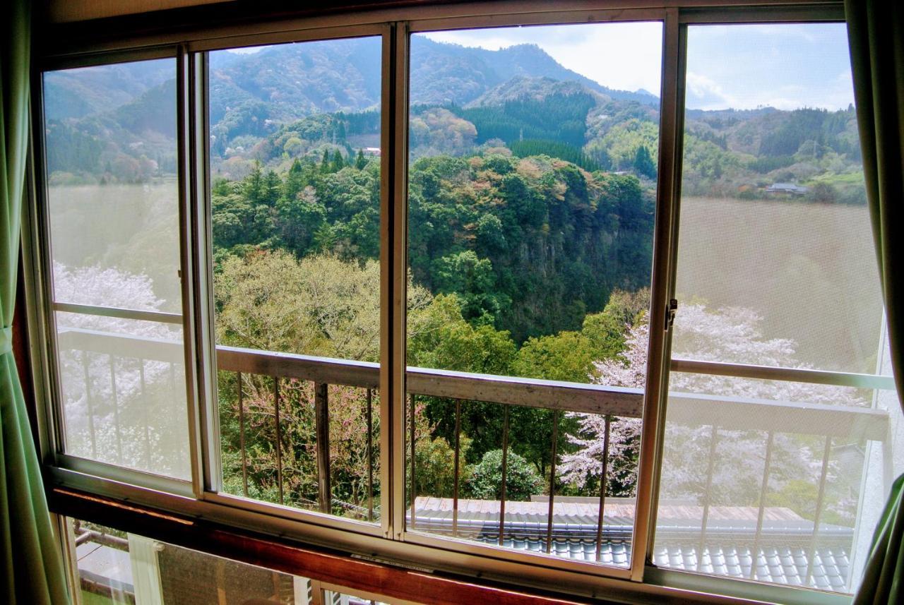 Takachiho B&B Ukigumo ภายนอก รูปภาพ